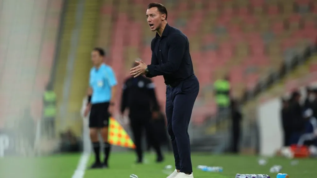 Matthias Jaissle reage durante a partida da Liga dos Campeões da AFC. Foto: Yasser Bakhsh/Getty Images