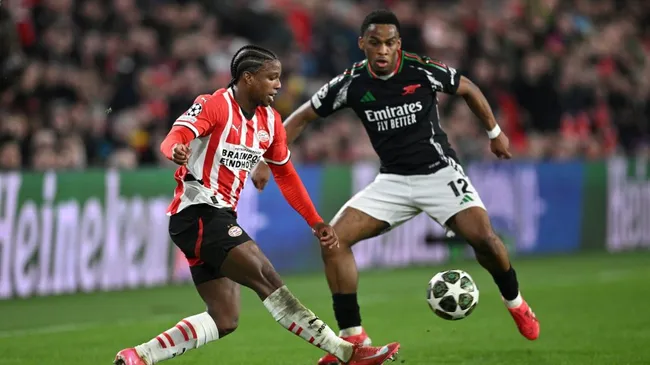 Tyrell Malacia jogou a última temporada no PSV. Foto: Justin Setterfield/Getty Images