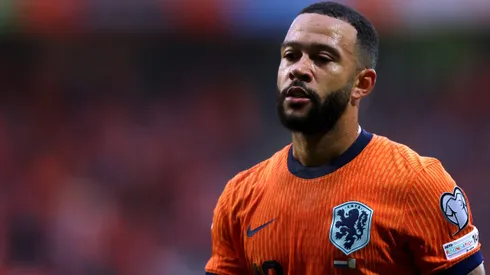 Memphis Depay com a camisa da Holanda. Foto: Dean Mouhtaropoulos