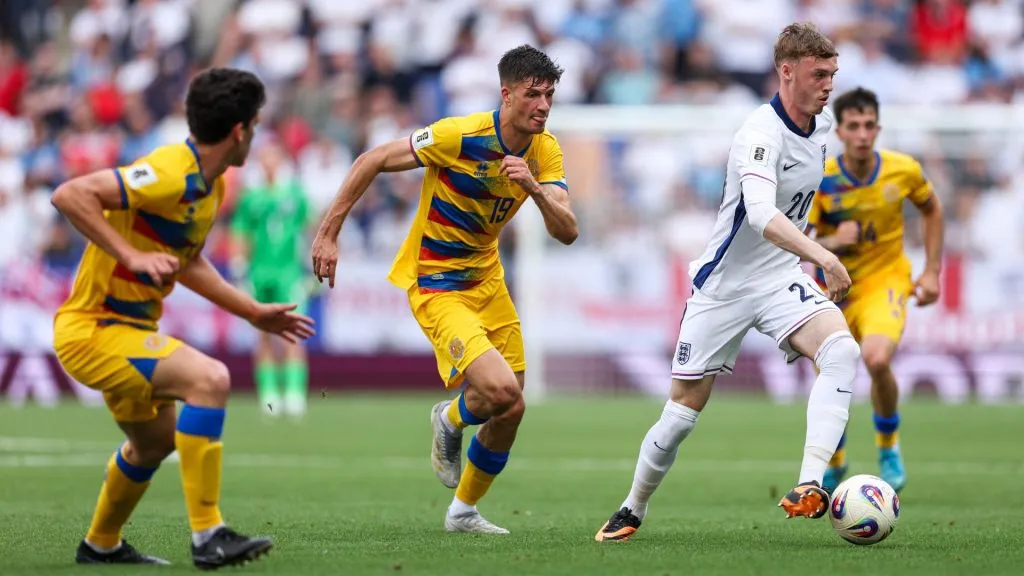 Palmer é um dos desfalques contra a Andorra (Foto: Judit Cartiel/Getty Images)