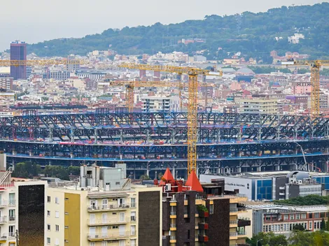 Barcelona vê volta ao Camp Nou distante e define plano alternativo