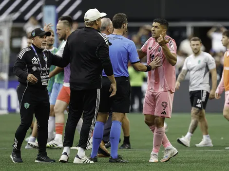 Luis Suárez recebe grave suspensão após cuspir em adversário