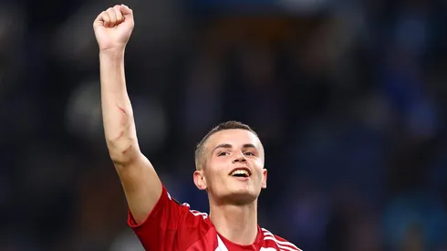 Christos Mouzakitis também é alvo do Real Madrid. Foto: Diogo Cardoso/Getty Images