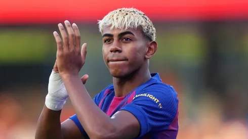 Barcelona está de olho no brasileiro Savinho, do Manchester City, para jogar com Lamine Yamal.(Photo by Alex Caparros/Getty Images)