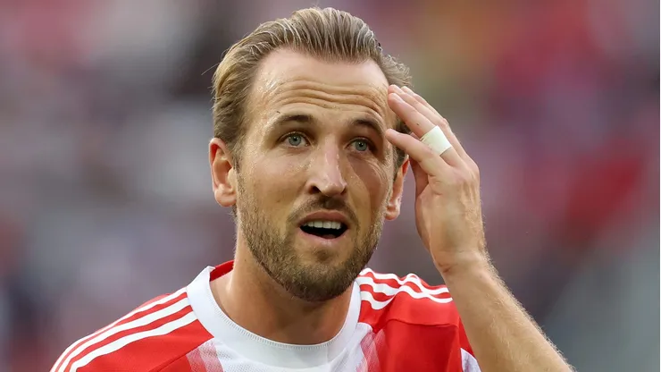 Bayern de Munique acredita que Harry Kane deixará o clube antes do fim de seu contrato. (Photo by Alexander Hassenstein/Getty Images)
