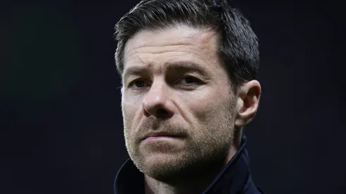 Xabi Alonso, do Real Madrid, impediu venda de Fortea para Milan. (Photo by Simon Hofmann/Getty Images)