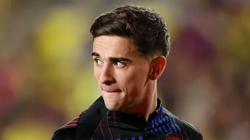 Barcelona pode ver Gavi passar por cirurgia no joelho. (Photo by Florencia Tan Jun/Getty Images)