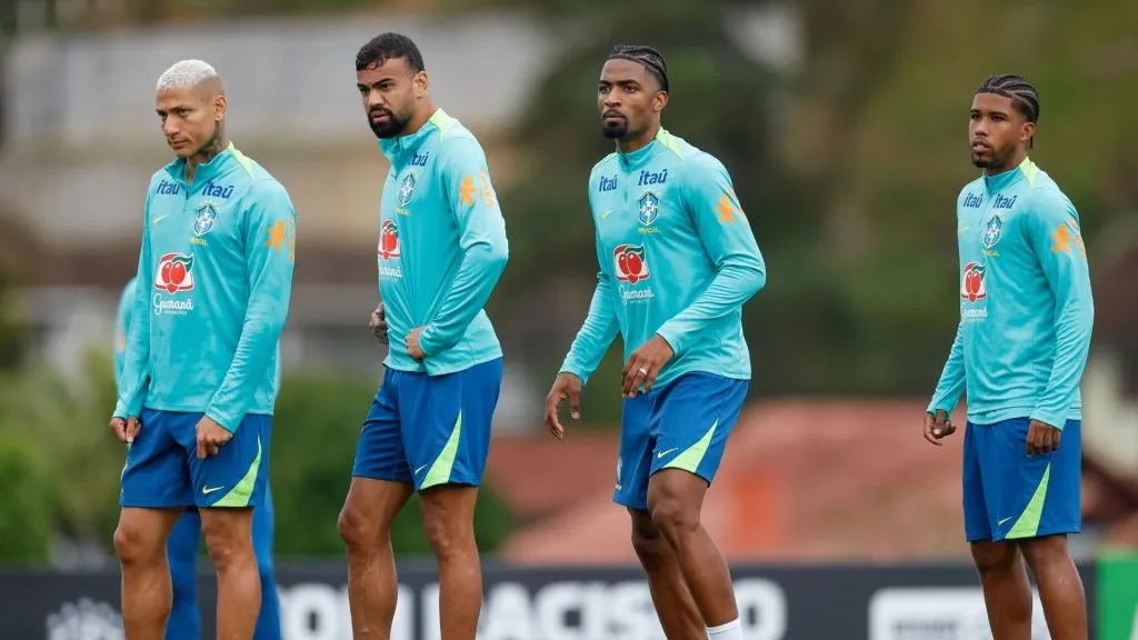 Jogadores durante treino na Seleção (Foto: Rafael Ribeiro – Divulgação – CBF)