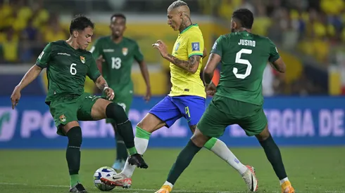 Richarlison em campo durante jogo contra Bolívia nas Eliminatórias em 2023 (Foto: Pedro Vilela/Getty Images)