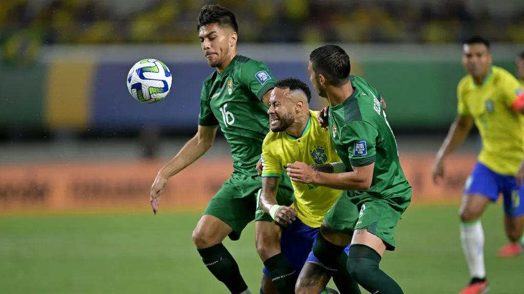 Ausente das últimas convocações, Neymar esteve no último Bolívia x Brasil (Foto: Pedro Vilela/Getty Images)