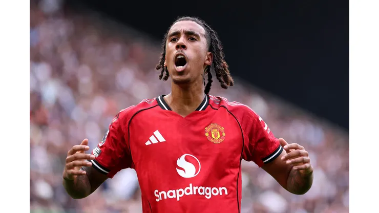 Leny Yoro esteve na mira do Real Madrid - Photo by Justin Setterfield/Getty Images