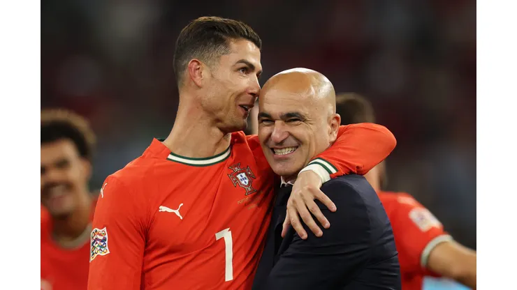 Cristiano Ronaldo é inspiração em Portugal e no mundo. (Photo by Alexander Hassenstein/Getty Images)
