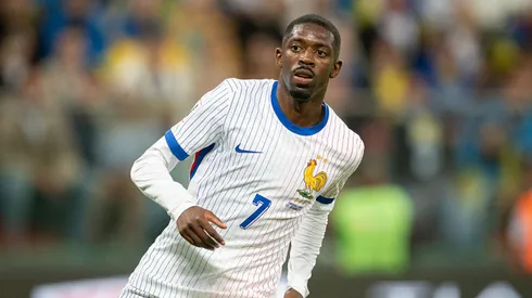 Dembélé em ação pela França.