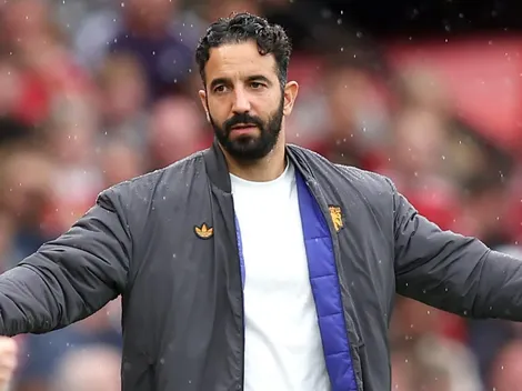 Manchester United demonstra interesse em Zeno Debast