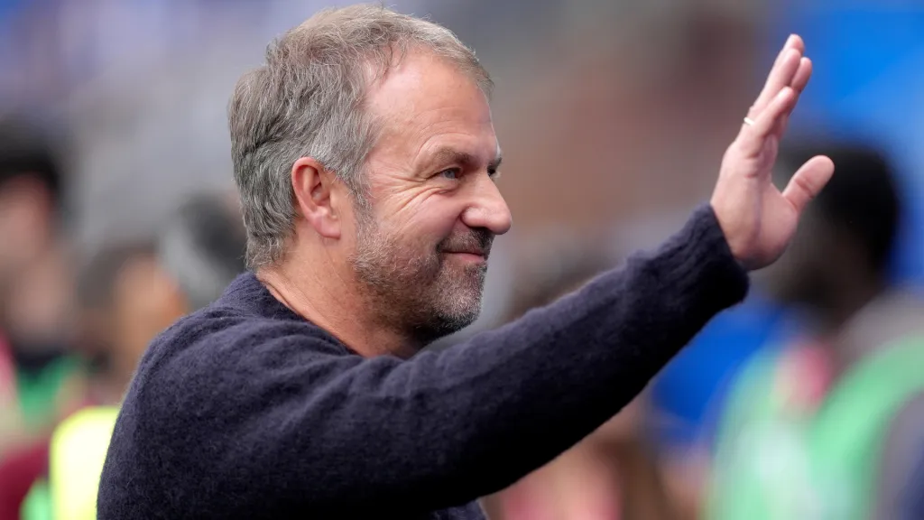 Hansi Flick após partida do Barcelona (Foto: Juan Manuel Serrano Arce/Getty Images)