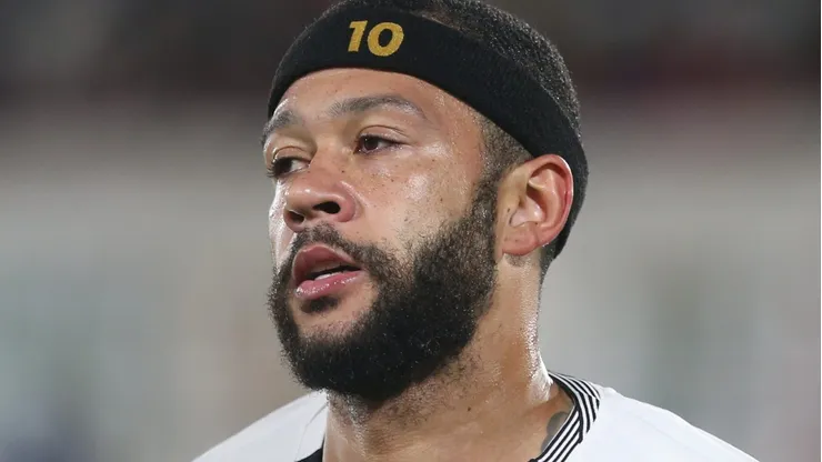 Memphis Depay recebe sondagem para jogar na Arábia Saudita, mas decide ficar no Corinthians (Photo by Daniel Jayo/Getty Images)