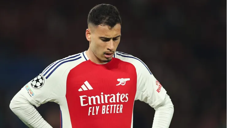 Arsenal cogita vender Gabriel Martinelli na próxima janela; PSG e Arábia Saudita de olho. (Photo by Richard Heathcote/Getty Images)