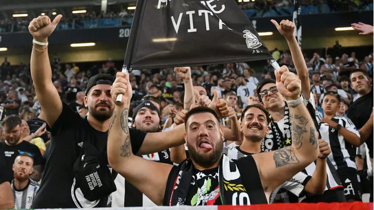 Torcida da Juventus demonstra confiança e fala em destruir a Inter de Milão no sábado (13/09). (Photo by Chris Ricco/Getty Images)
