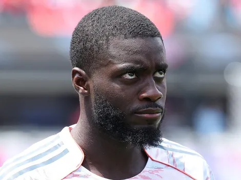 Barcelona avalia contratação de Upamecano