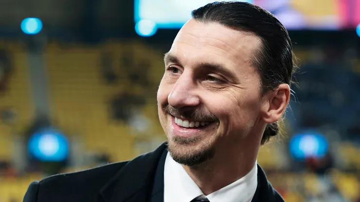 Ibrahimovic será Legend no FIFA 26