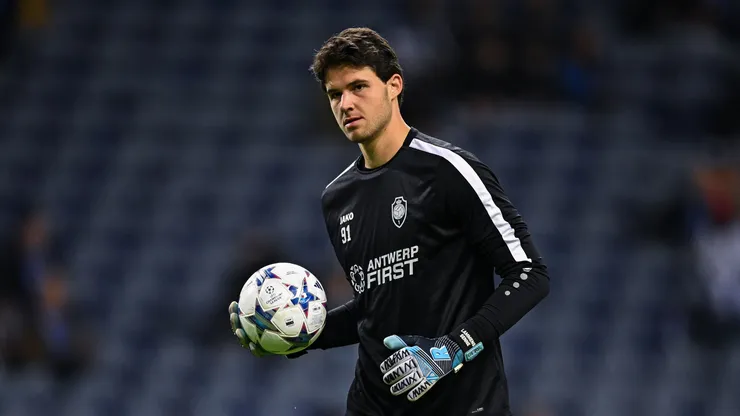 Lammens foi contratado pelo United após se destacar com o Royal Antwerp, da Bélgica (Foto: Octavio Passos/Getty Images)