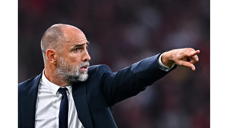 Igor Tudor, técnico da Juventus, reage durante a partida da Série A entre Genoa CFC e Juventus FC no Estádio Luigi Ferraris, em 31 de agosto de 2025, em Gênova, Itália. Foto: Simone Arveda/Getty Images
