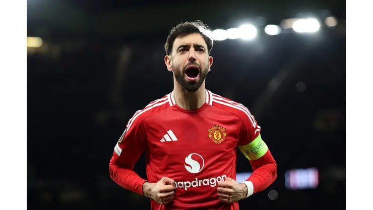 Bruno Fernandes em ação pelo Manchester United. (Photo by Carl Recine/Getty Images)