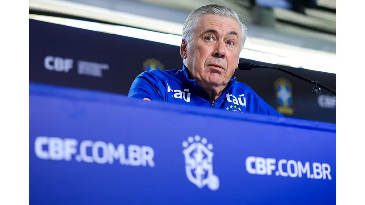 Ancelotti, sob o comando da Seleção Brasileira. (Photo by Buda Mendes/Getty Images)
