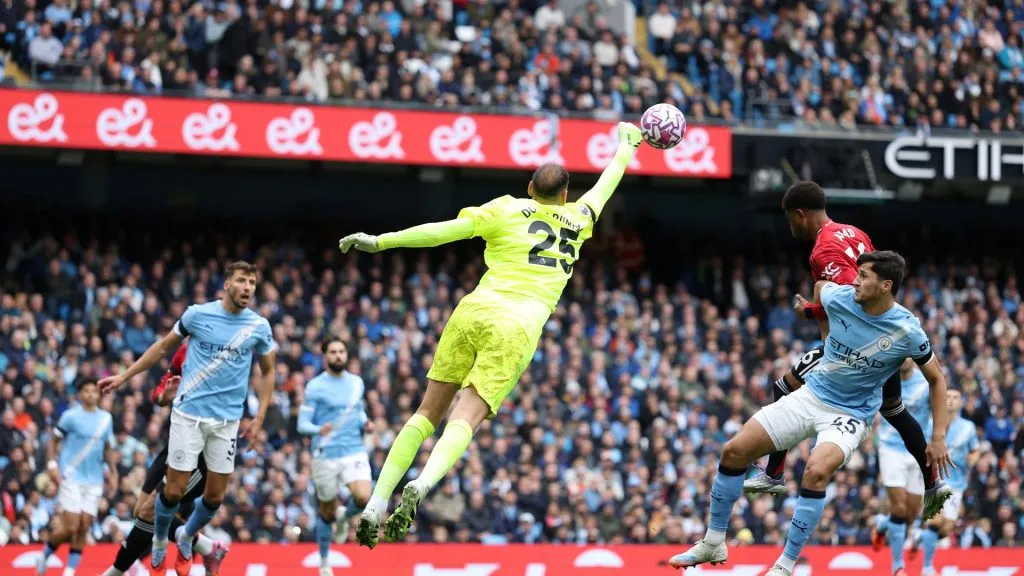 Donnarumma teve boas saídas do gol durante a partida. Foto: Michael Regan/Getty Images