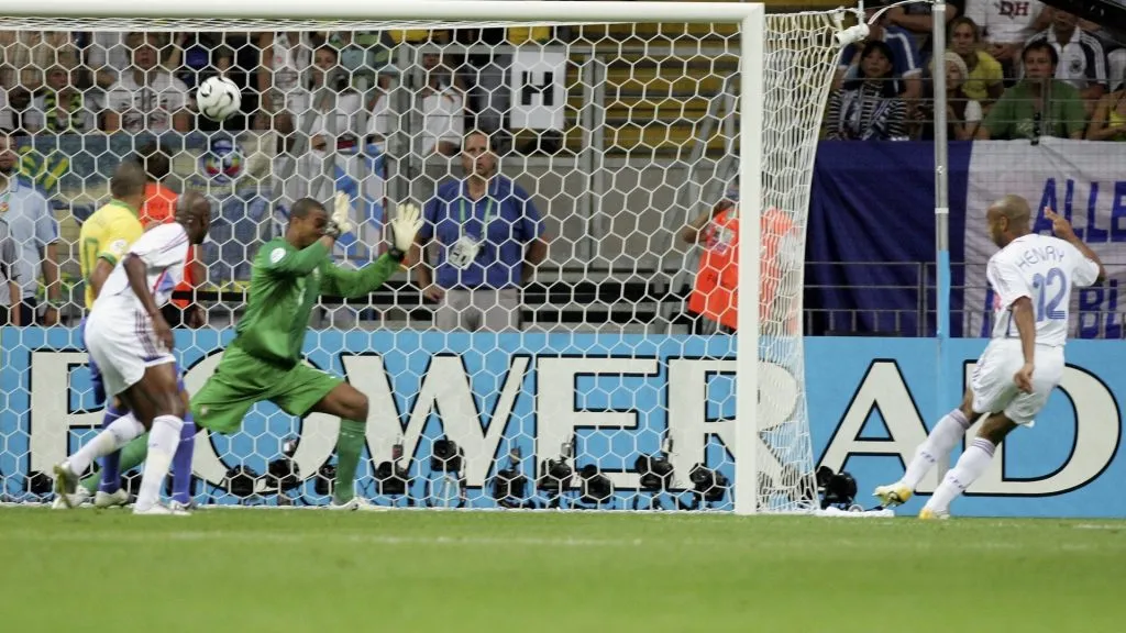 Thierry Henry marcou o gol que classificou a França contra o Brasil, em 2006. Foto: Ben Radford/Getty Images