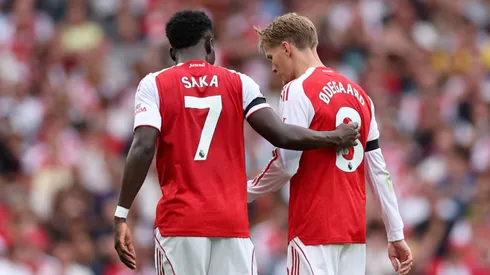 Saka e Odegaard serão desfalques contra o Bilbao (Foto: Julian Finney/Getty Images)