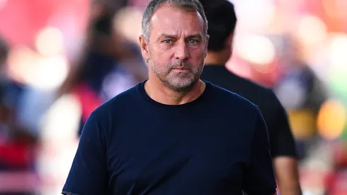 Deco acelera conversas para renovar com Dro Fernández