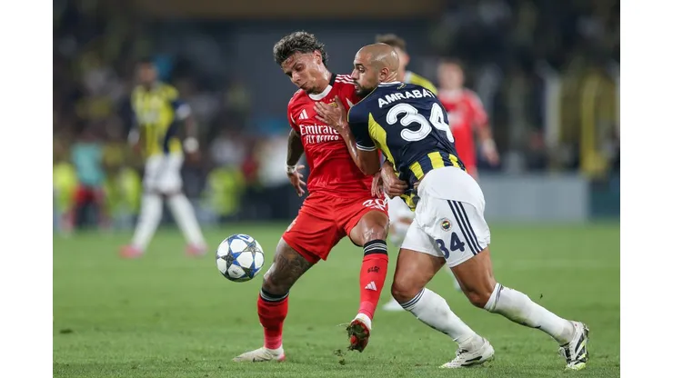 Benfica perde na Champions League e Richard Ríos é criticado pelos torcedores