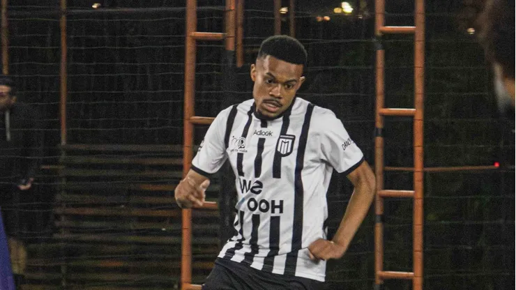 Rafael Rodrigues, da MEDIABRANDS em ação. O camisa 88 foi a peça-chave