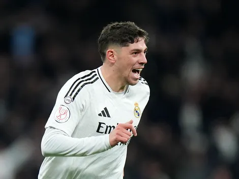 Valverde manda recado a Xabi Alonso e reforça desejo de seguir no meio do Real Madrid