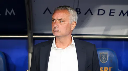 Mourinho deve ser o novo treinador do Benfica. Foto: Ahmad Mora/Getty Images