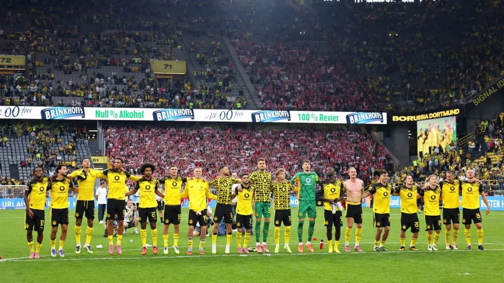 Borussia Dortmund vai jogar em casa (foto Christof Koepsel/Getty Imagens)
