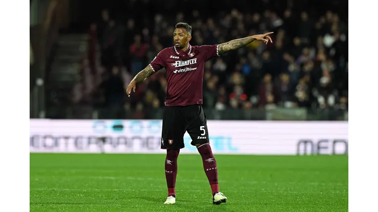 Jerome Boateng, do US Salernitana, em ação durante a partida da Série A TIM entre US Salernitana e AC Monza no Estádio Arechi em 24 de fevereiro de 2024 em Salerno, Itália. Foto: Francesco Pecoraro/Getty Images
