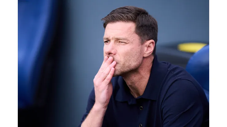 Xabi Alonso pelo Real Madrid. Foto: Juan Manuel Serrano Arce/Getty Images