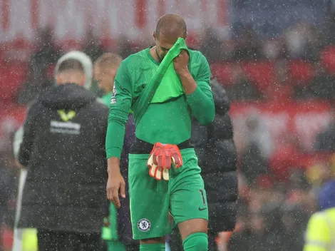 Robert Sanchez pede desculpas após expulsão em Manchester United X Chelsea