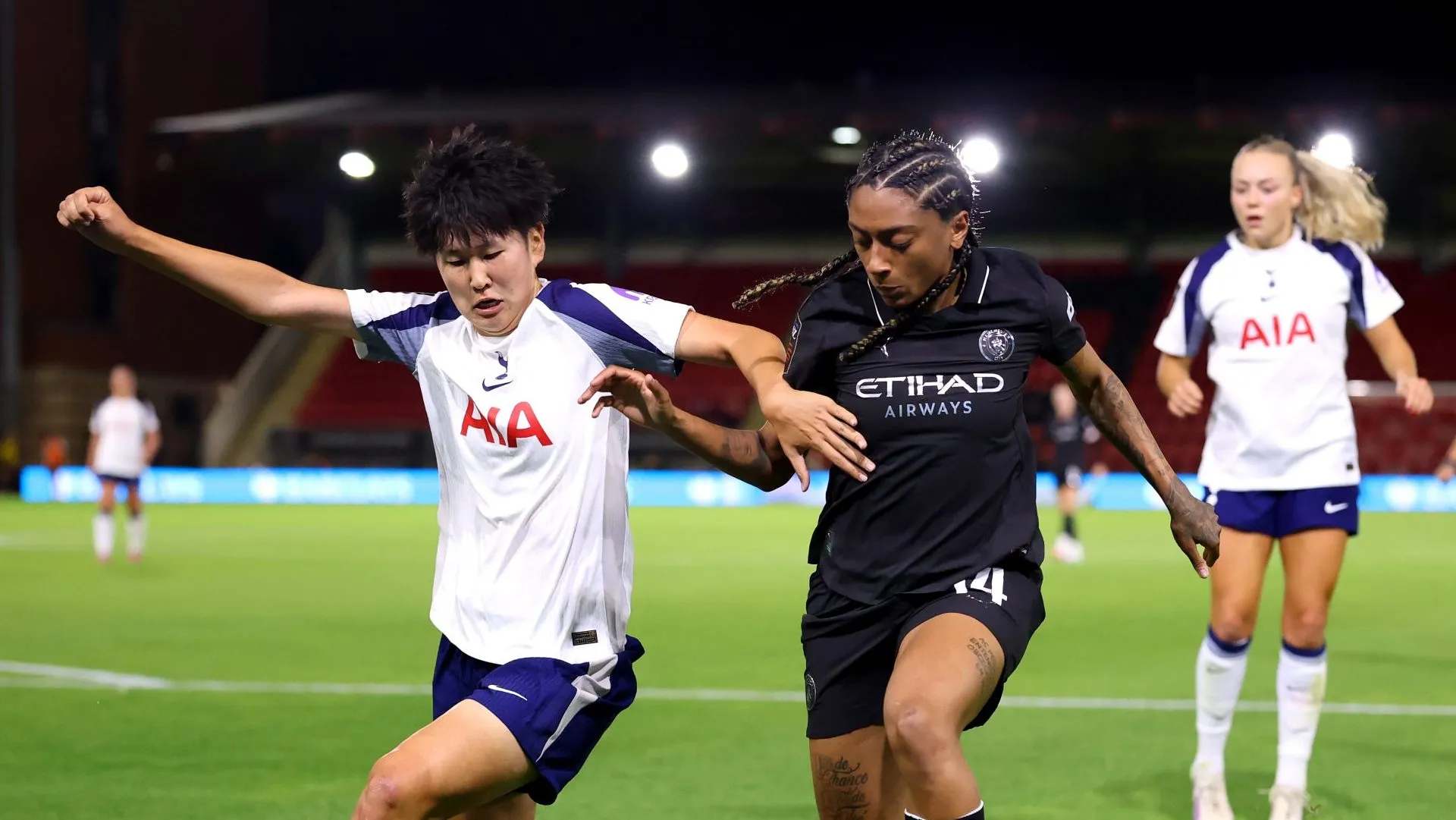 Kerolin, do Manchester City 