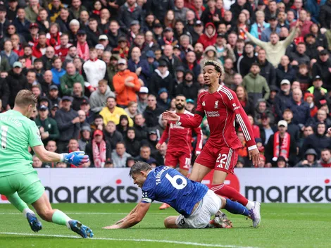 Neville vê Liverpool vitorioso após resultados da 5ª rodada na Premier League