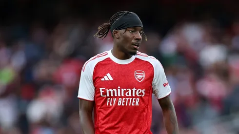 Madueke jogando pelo Arsenal. Foto: Eddie Keogh/Getty Images