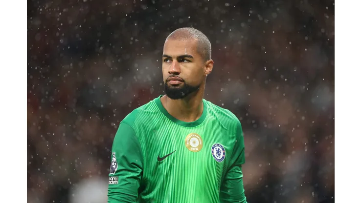 Robert Sánchez em ação pelo Chelsea. (Photo by Jan Kruger/Getty Images)