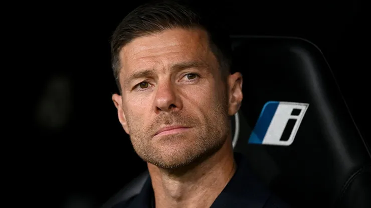 Xabi Alonso em ação pelo Real Madrid.