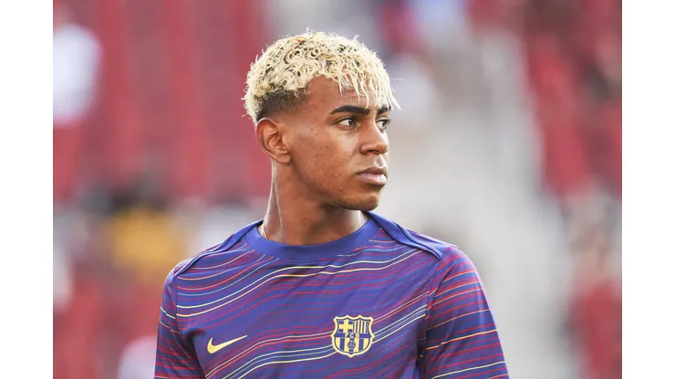 Lamine Yamal é um dos craques do Barcelona. (Photo by Rafa Babot/Getty Images)