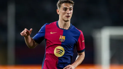 Gavi, do Barcelona - jogador não deve mais jogar pelo clube neste ano após passar por uma cirurgia para corrigir. Foto: Judit Cartiel/Getty Images