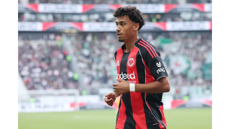 Manchester United mira contratação de Nathaniel Brown. Foto: Alex Grimm
