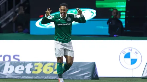 Vitor Roque deve ser titular em Palmeiras x River Plate