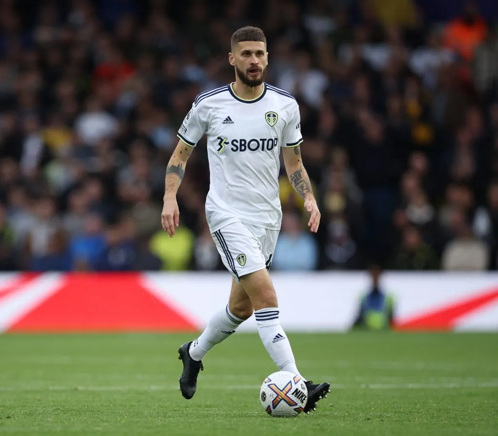 Mateusz Klich, do Leeds United, durante a partida da Premier League entre Leeds United e Arsenal FC, em Elland Road, em 16 de outubro de 2022, em Leeds, Inglaterra. Foto: Eddie Keogh/Getty Images